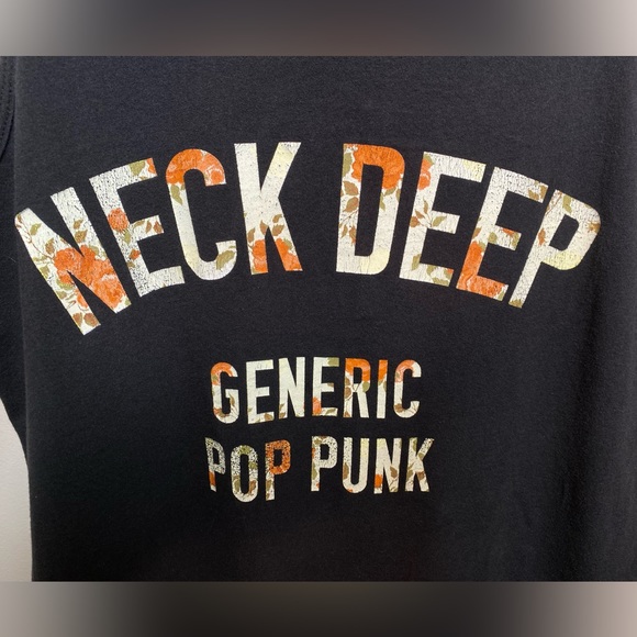 Vintage Neck Deep Floral Letter Tank. - Picture 3 of 5